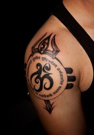 Om Hindu Indian Tattoo Designs